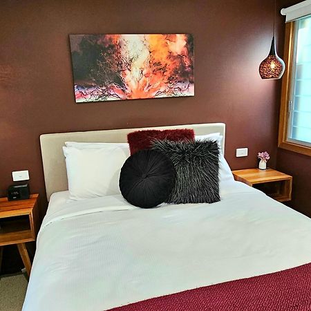 Tuckers Lane Boutique Accommodation Rothbury Экстерьер фото